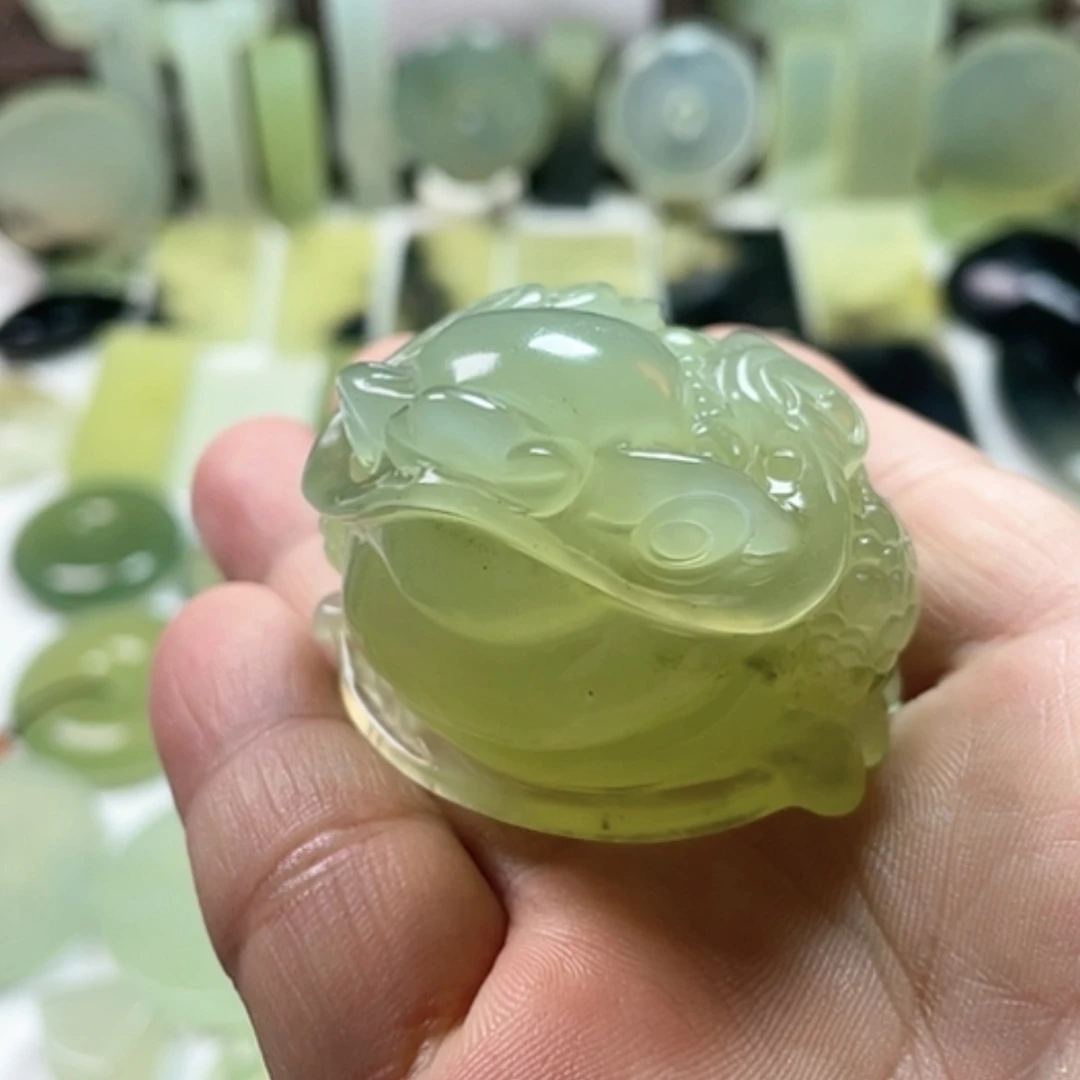 【闪购商品】未镶嵌岫玉手把件