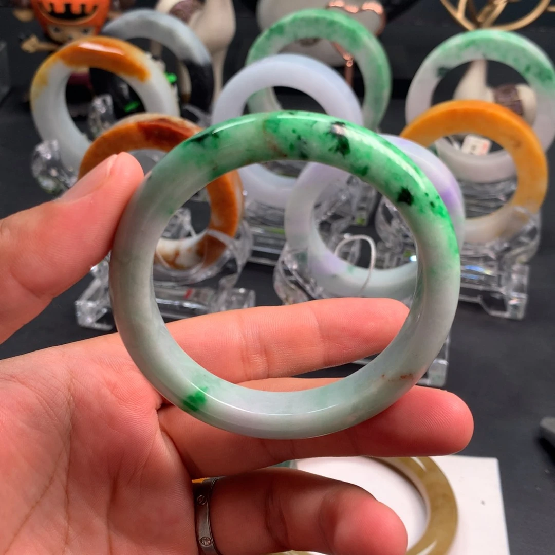 定制翡翠手镯未镶嵌