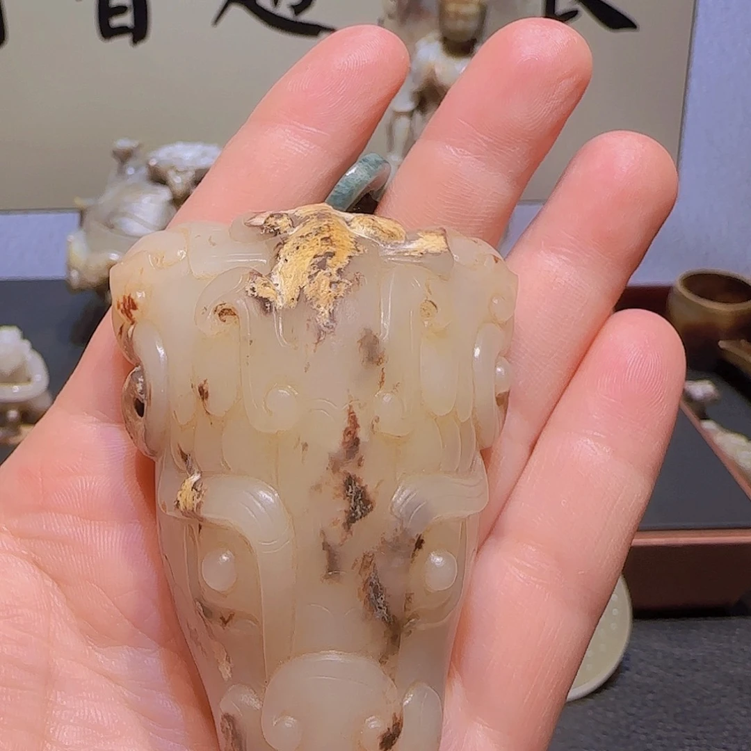 l***8未镶嵌和田玉挂件