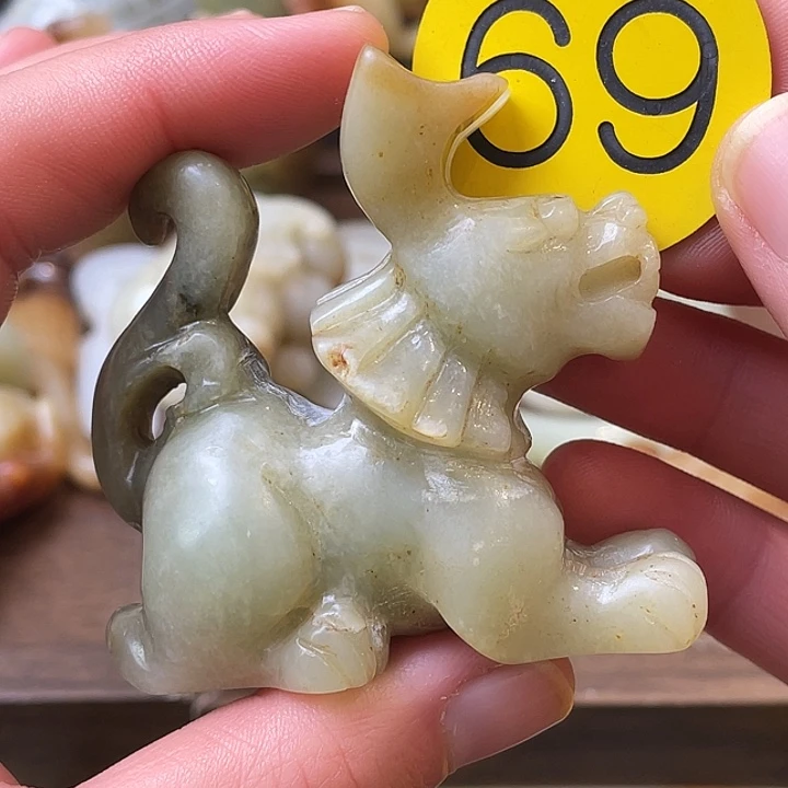 和田玉（糖玉）未镶嵌颈饰
