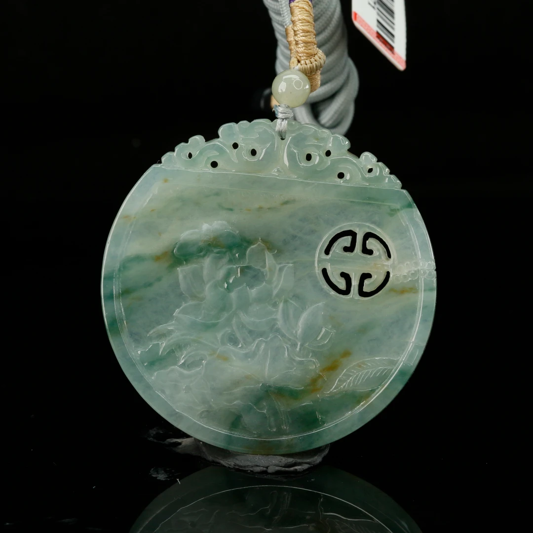 36天然缅甸翡翠A货冰绿飘花花开富贵/100537北京中保拍卖