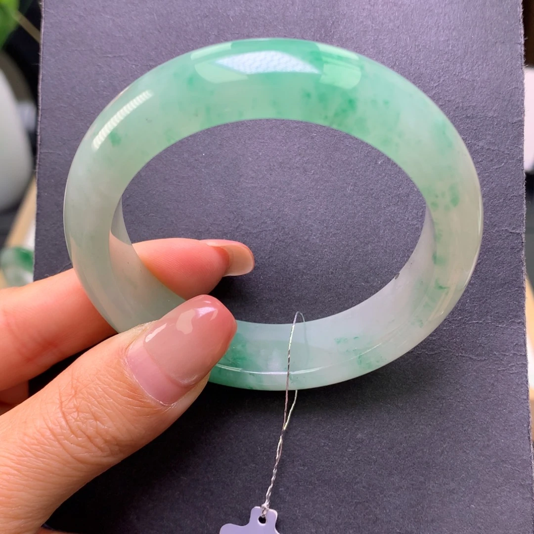 石英质玉（非洲翠）未镶嵌手镯5556轮胎飘花圆