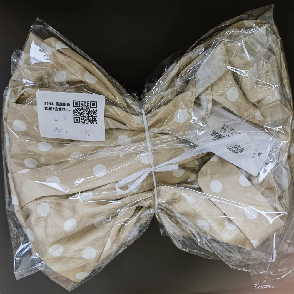 5743-品牌撤柜女装T恤清仓-冯丽丽好物