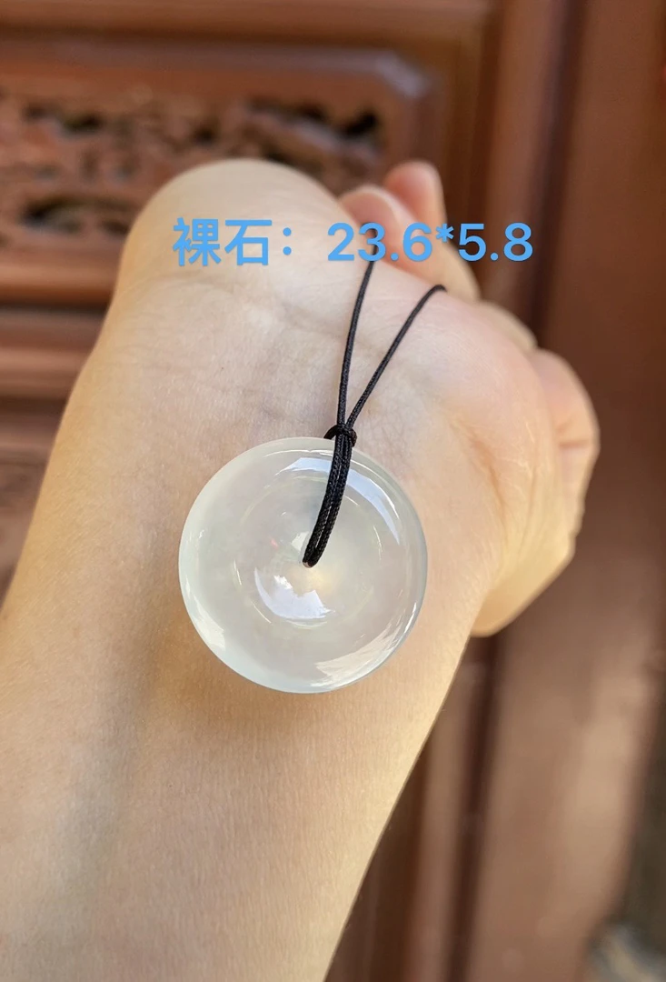 突然缅a，冰平安扣亏本卖素款白色简约编织