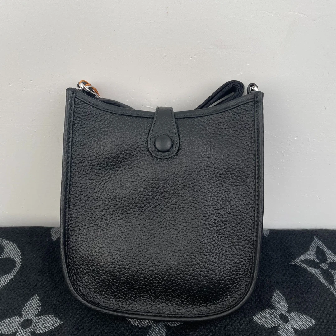 【黑色】色时尚女包33016B