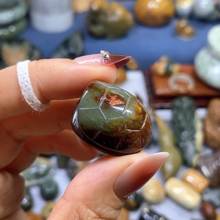 岫岩河磨玉（透闪石质玉）未镶嵌挂件