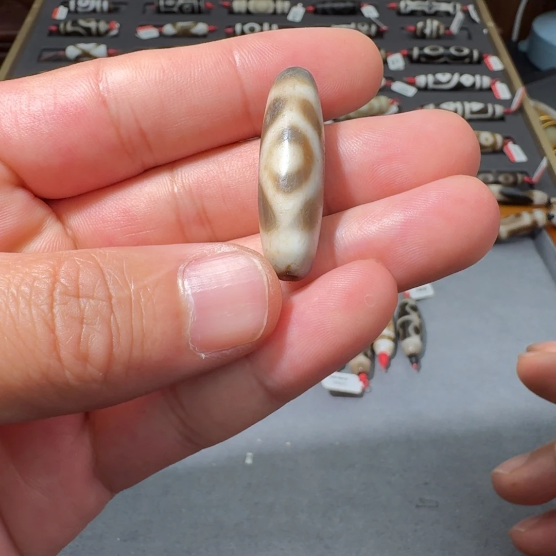 玛瑙/玉髓颈饰未镶嵌61