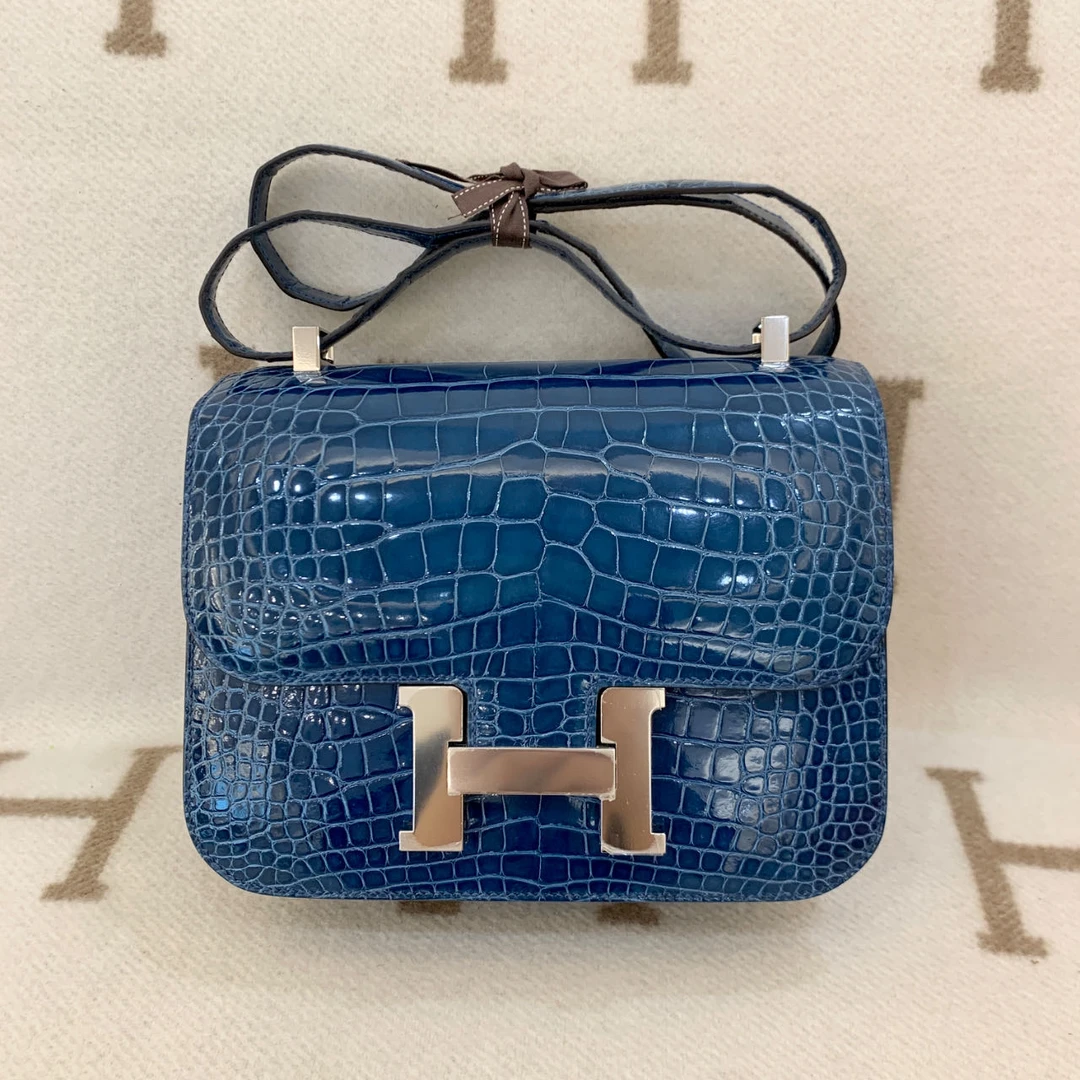 99新 Hermes/爱马仕 新constance 24 C亮面方块鳄海水蓝xm0625a0