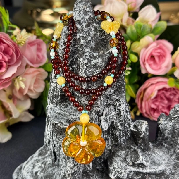 【汉韵轩珠宝】天然蜜蜡吊坠746A