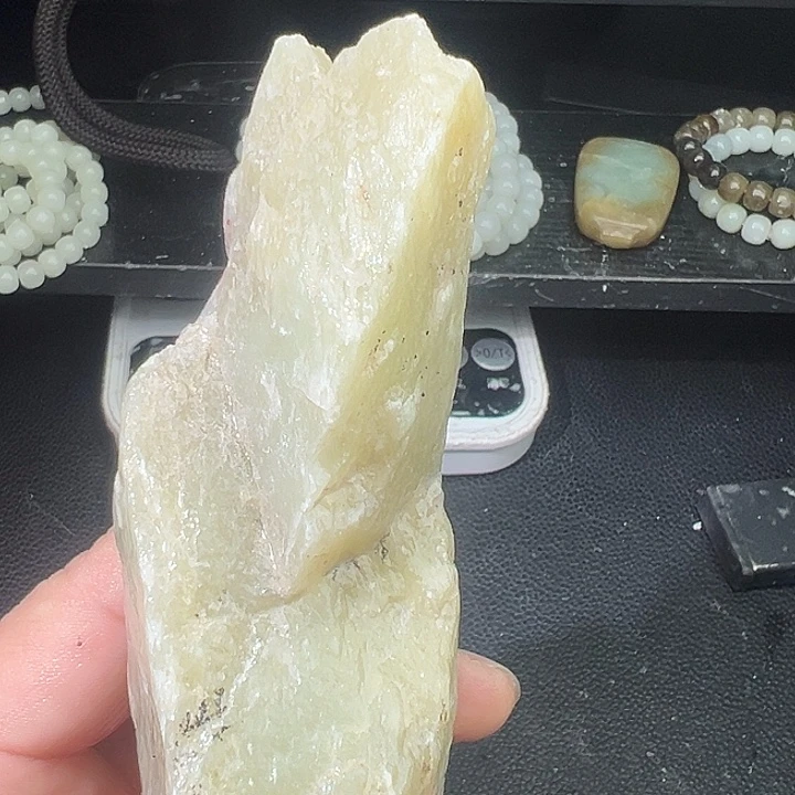 和田玉（糖玉）未镶嵌车挂