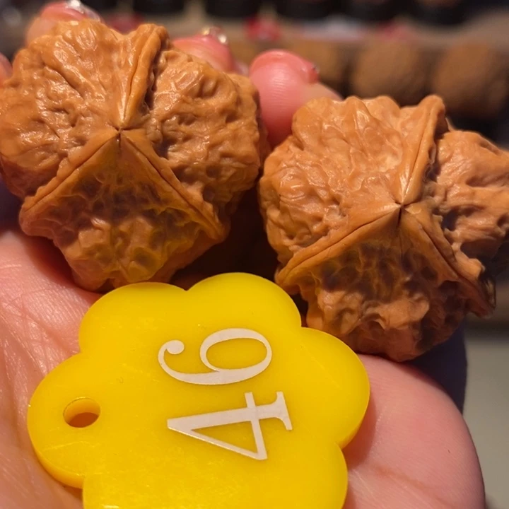 铁核桃百花三棱34尺寸