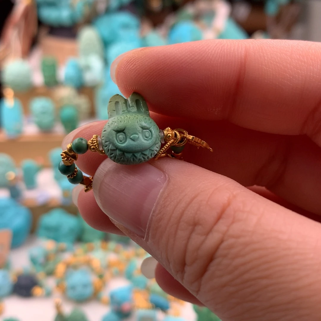 绿松石颈饰未镶嵌?****?