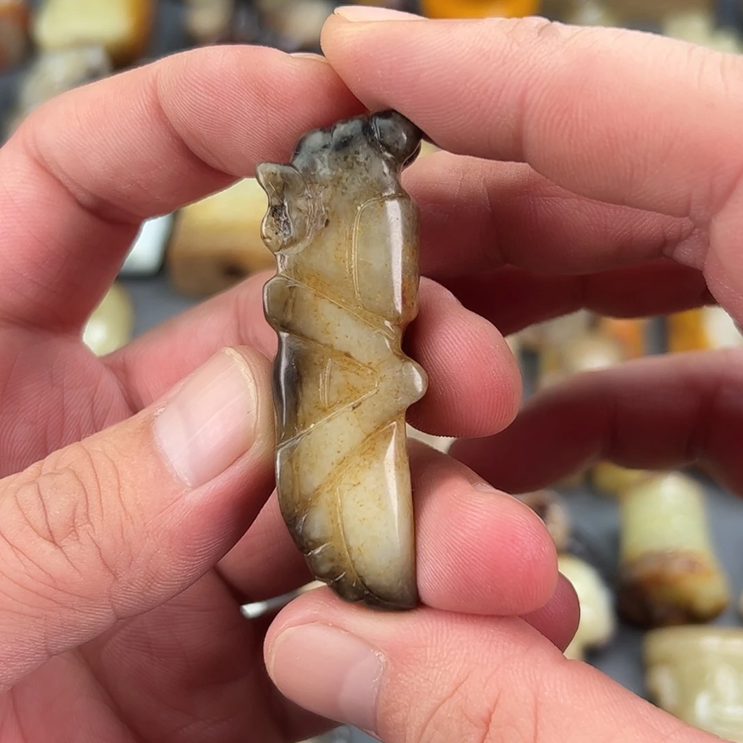 和田玉（糖玉）未镶嵌颈饰