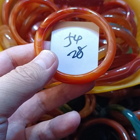 玛瑙/玉髓未镶嵌手镯