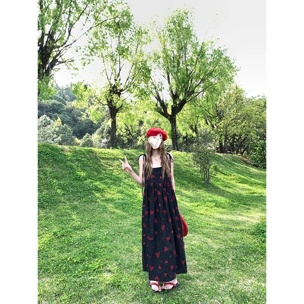 松弛感撞色设计吊带连衣裙女新款宽松a字版爱心长裙裙子 D8118