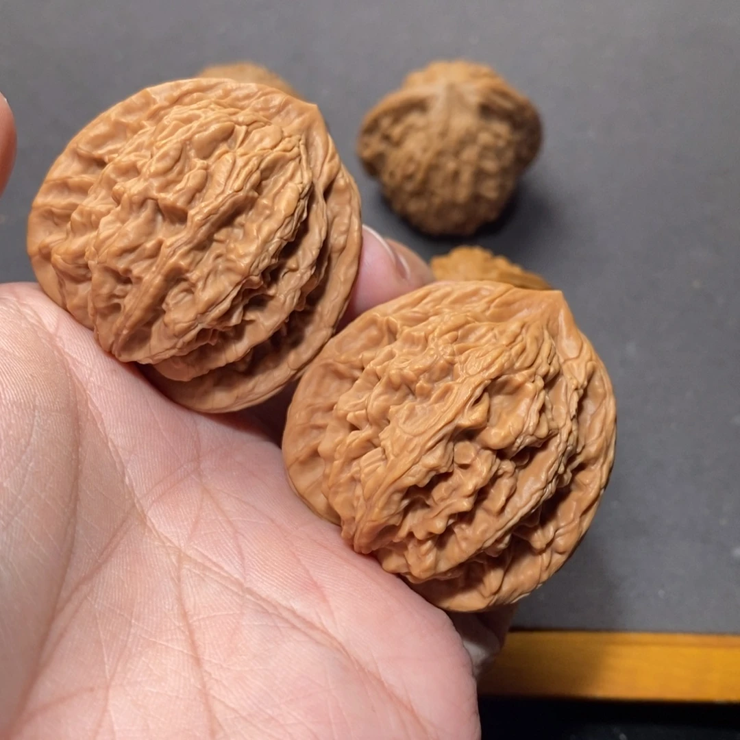 文玩核桃吊坠42山西虎头