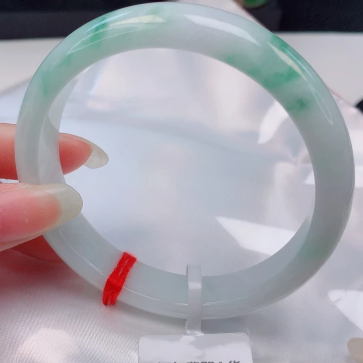 未镶嵌手镯翡翠58圈