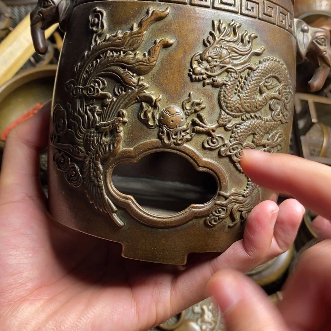 精美铜器做工精良