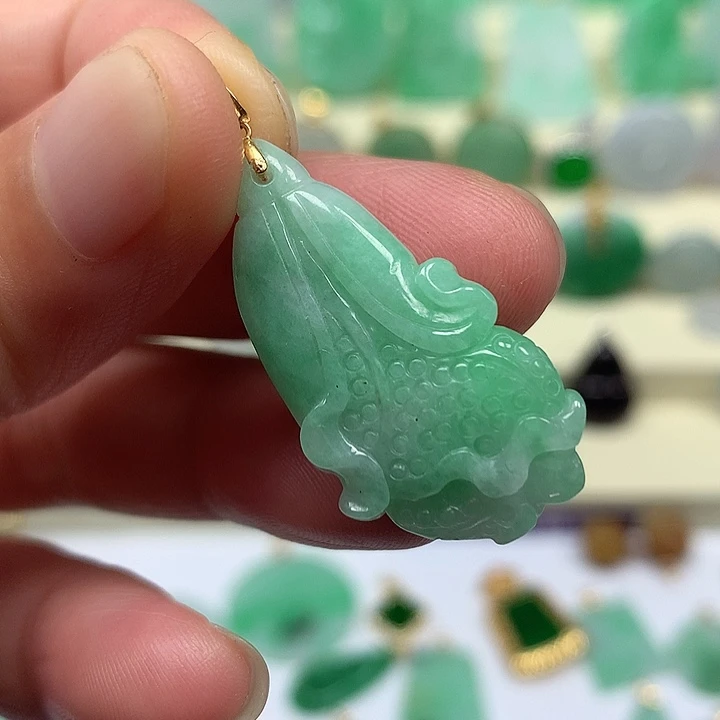 翡翠18K金镶嵌吊坠(不含链)