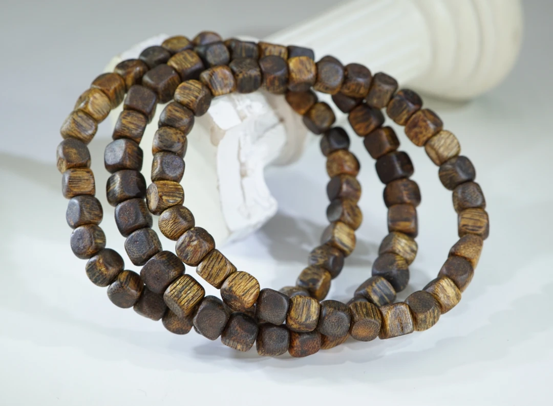 沉香方块手串5.5+（多样性发其一） CC010205