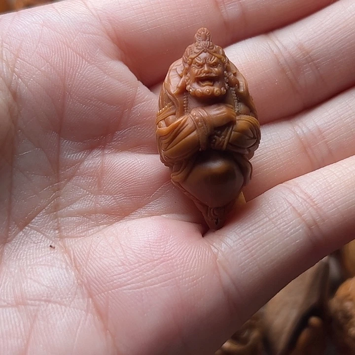 橄榄核吊坠夕***下橄榄核