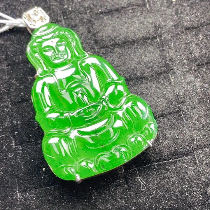 翡翠未镶嵌颈饰10