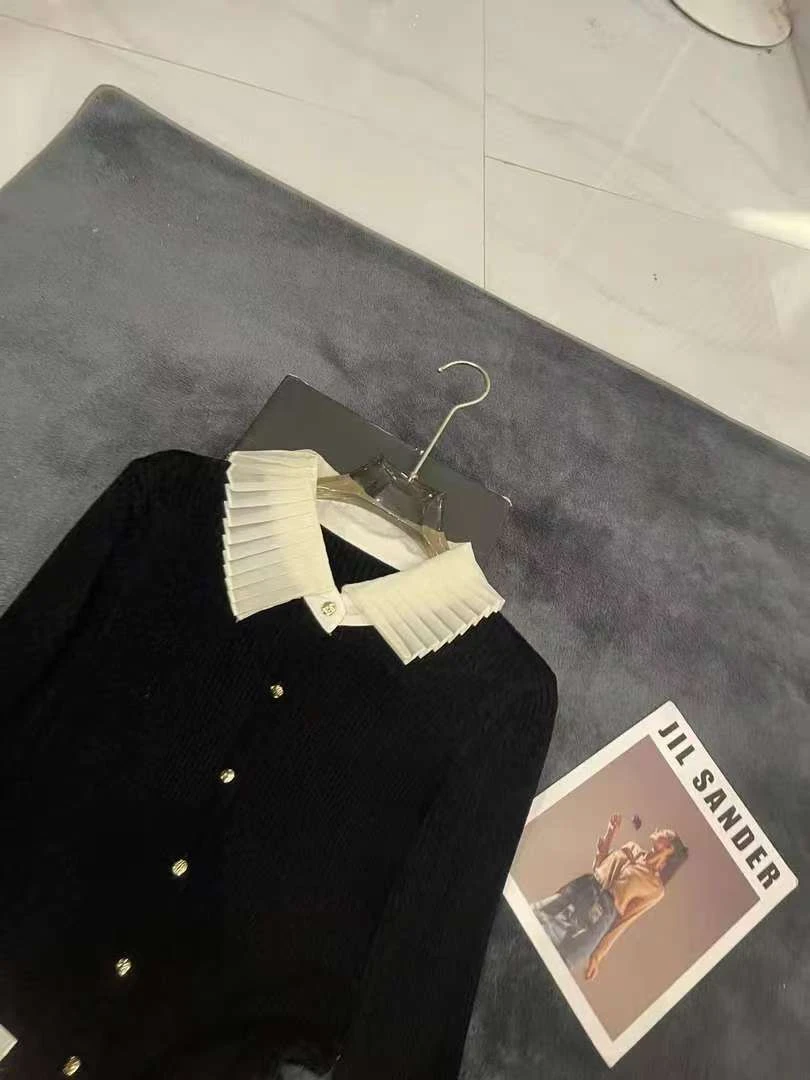 冬季时尚百搭显瘦不起球压褶荷叶领女士套头打底上衣毛衣6m8925