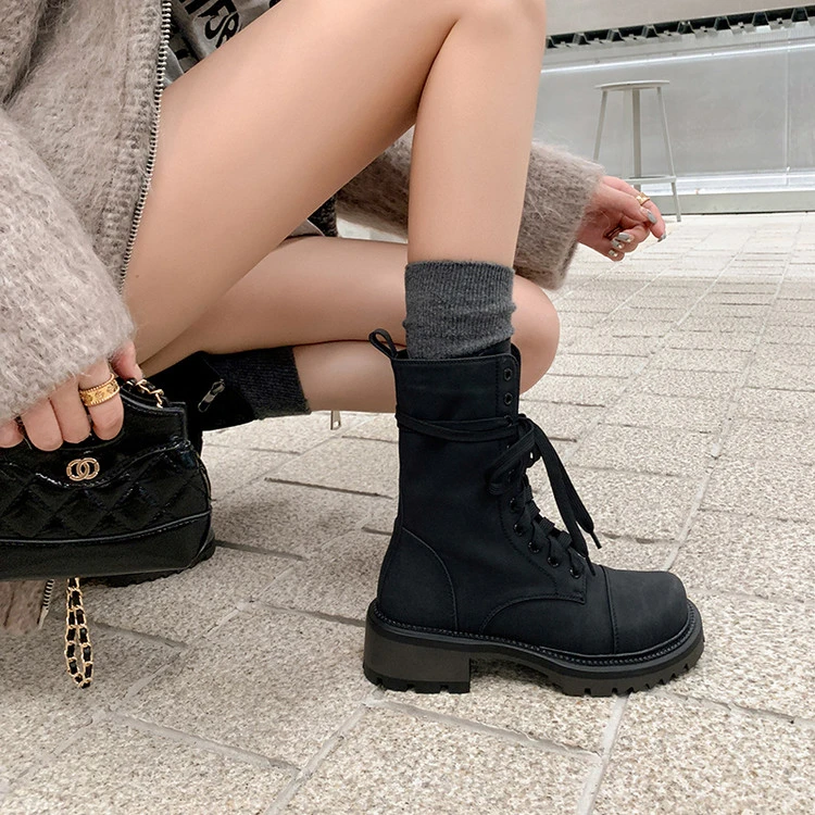 圆头女靴粗跟短靴2025年秋冬季工装马丁机车靴防滑厚底英伦骑士靴