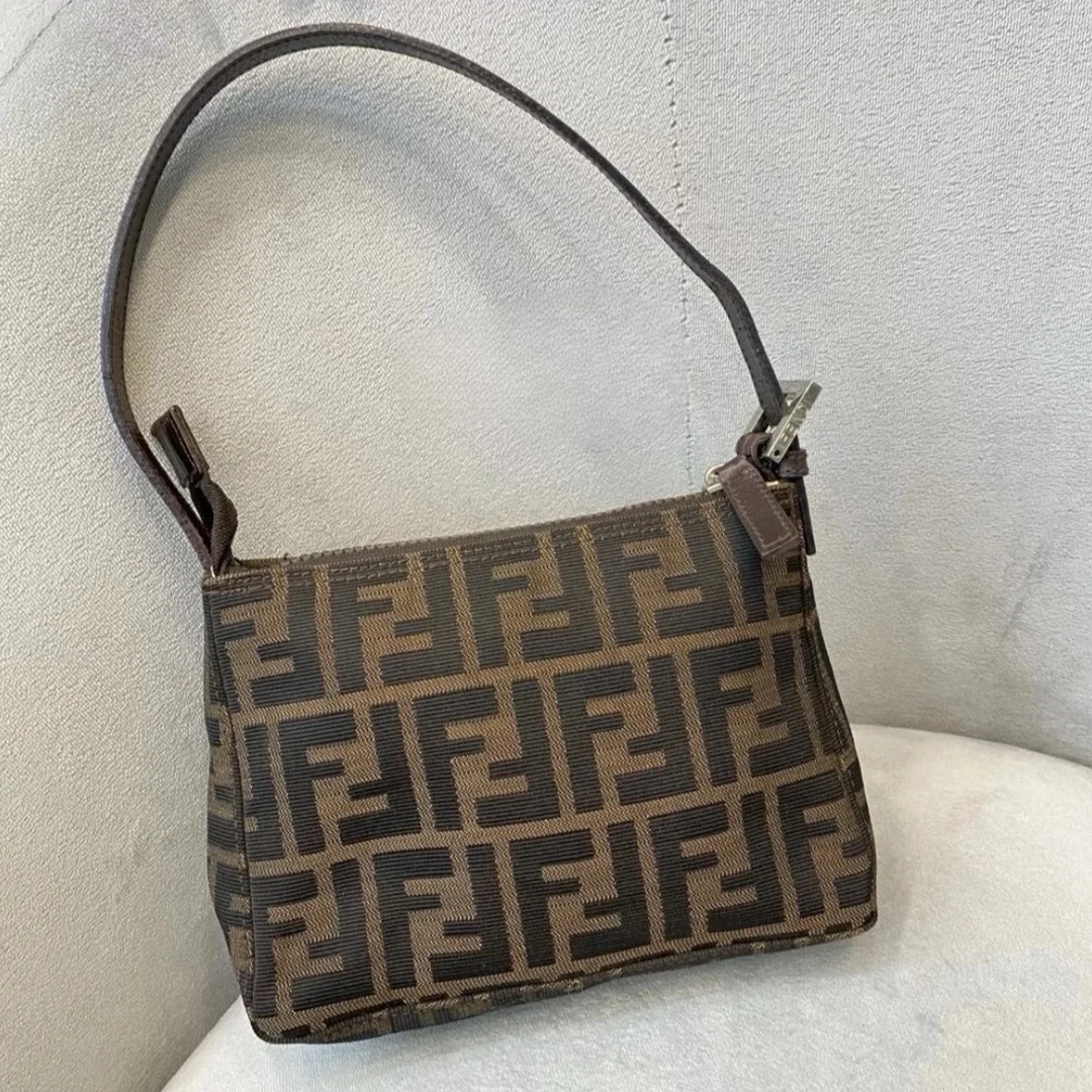 95新 FENDI/芬迪 芬迪单肩遛狗包