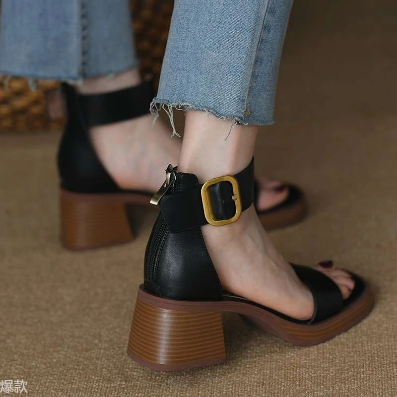 先生 凉鞋女夏中跟厚底法式复古拉链粗跟一字宽带罗马真皮高跟鞋