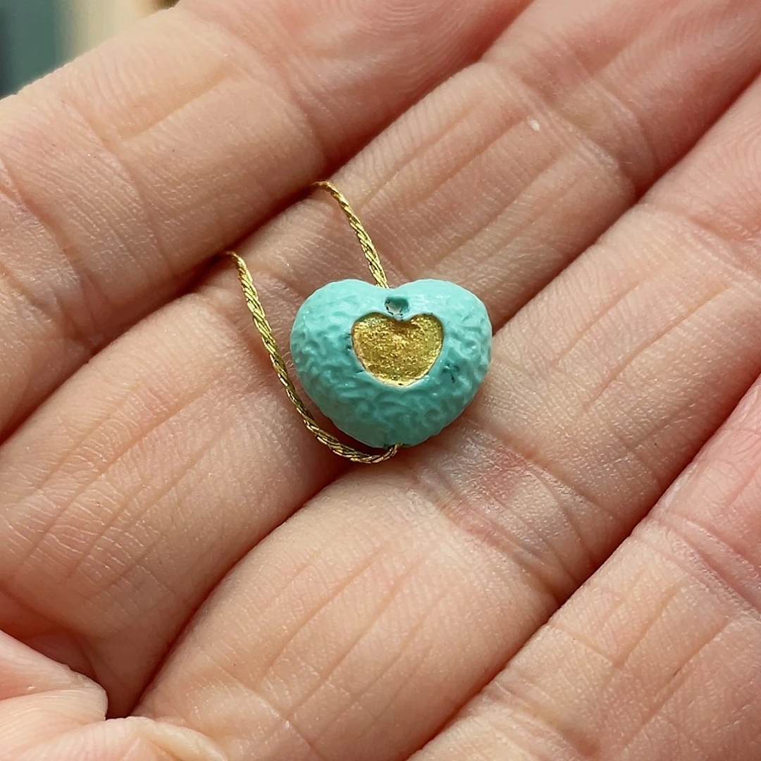 绿松石颈饰未镶嵌