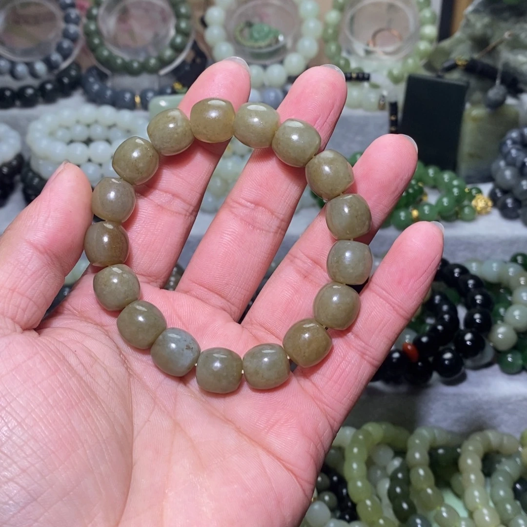 和田玉未镶嵌手链