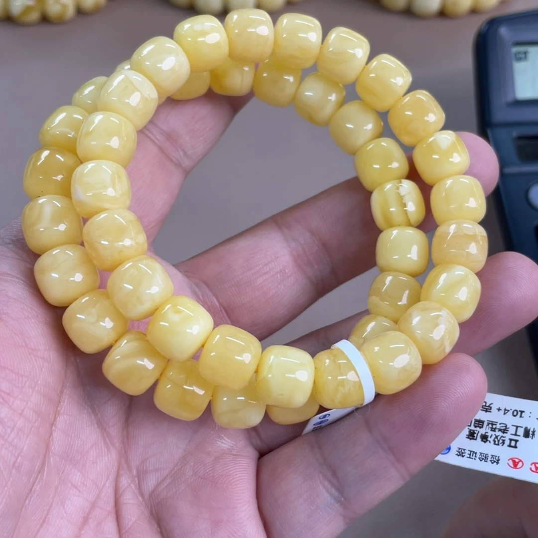 琥珀裸石未镶嵌120多样性发其一
