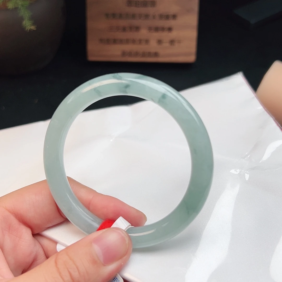 翡翠未镶嵌手镯b0331-16