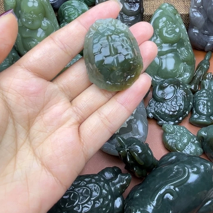 和田玉未镶嵌挂件