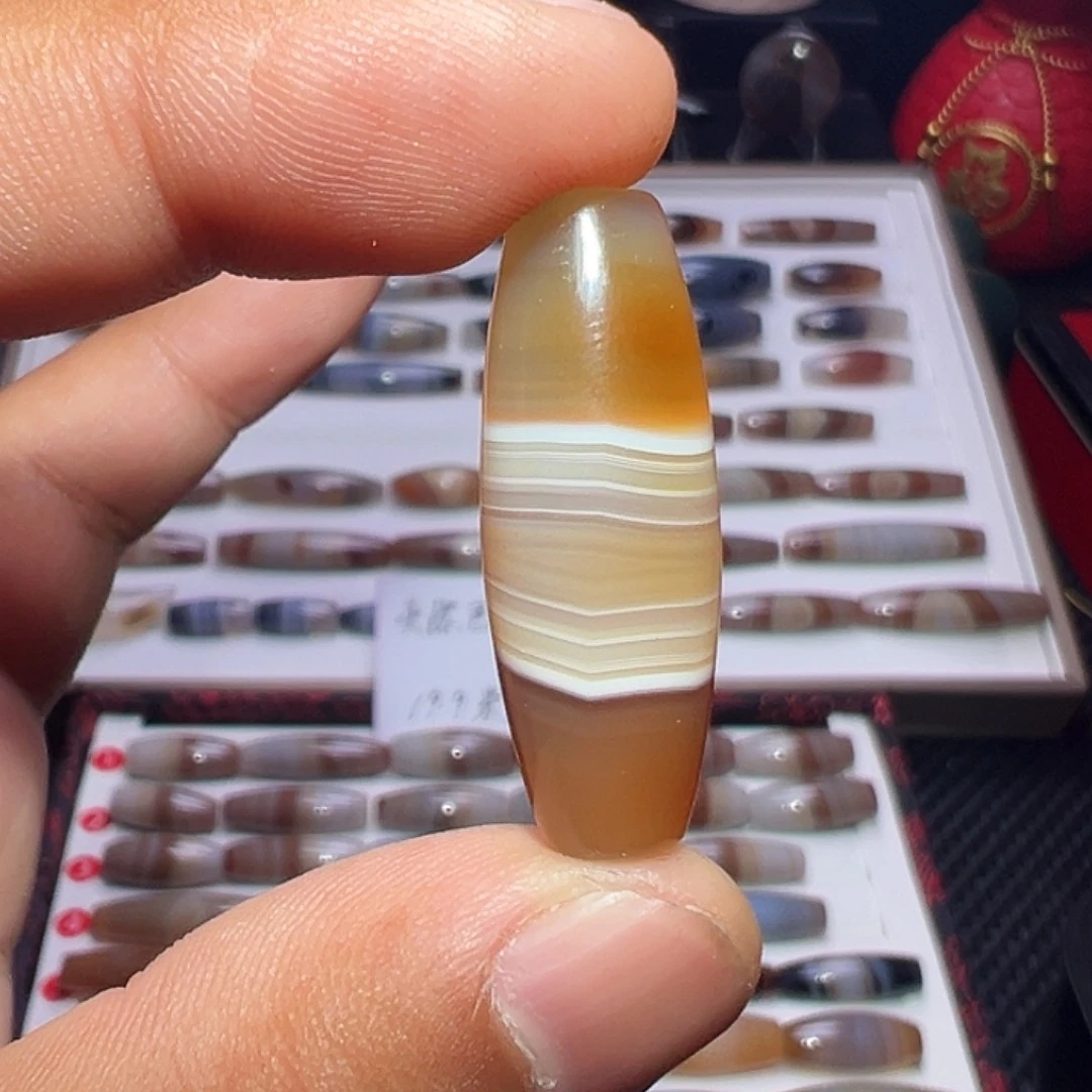 玛瑙/玉髓颈饰未镶嵌凯****盆