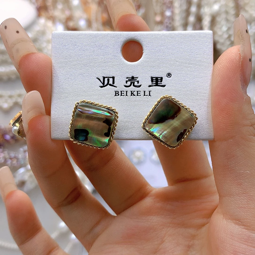 银S925镶嵌耳饰淡水珍珠
