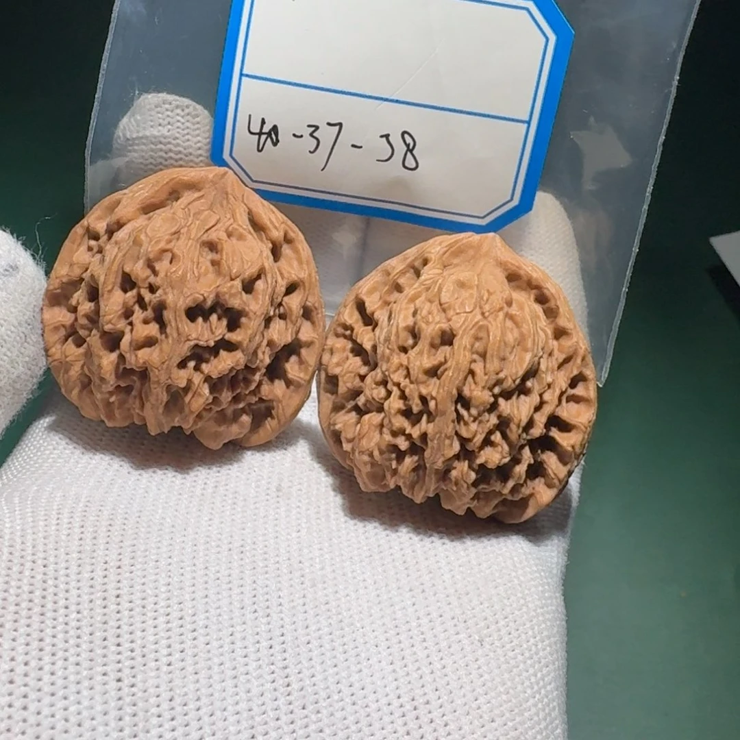 吊坠文玩核桃35号南疆s