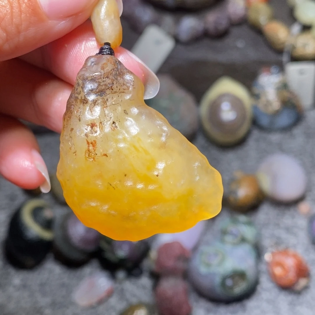玛瑙/玉髓未镶嵌珠宝半成品