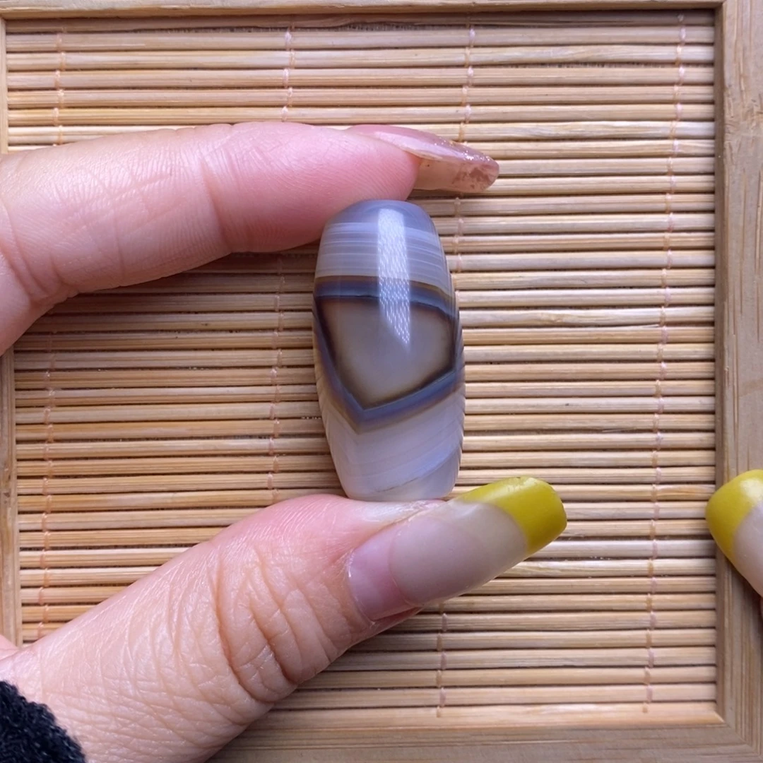 橙***爸玛瑙/玉髓未镶嵌珠宝半成品