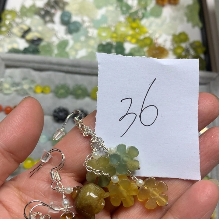 蛇纹石玉耳钉足银镀金镶嵌梦