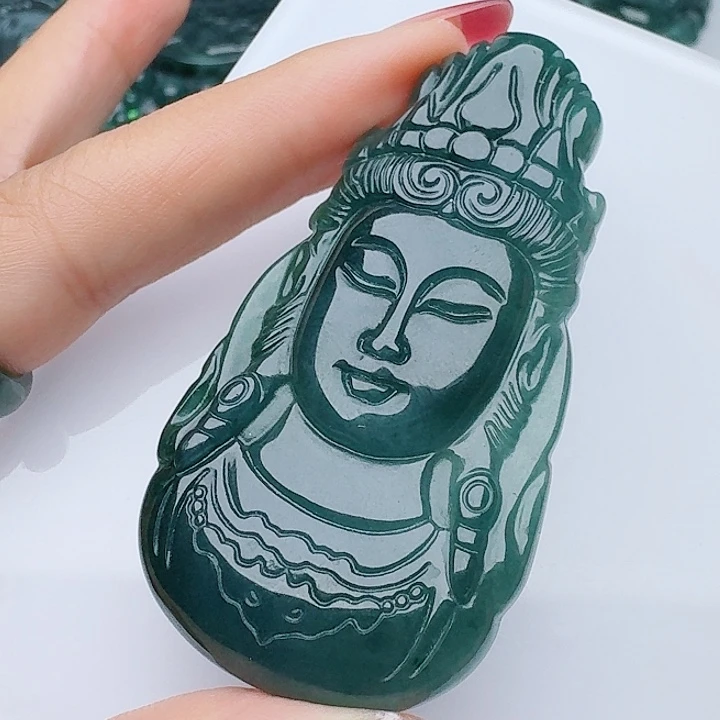 颈饰未镶嵌翡翠多样性发其一
