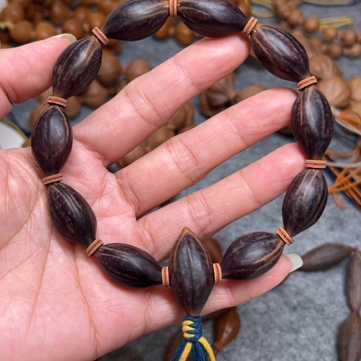 我***能橄榄核手串/手链三花1.3