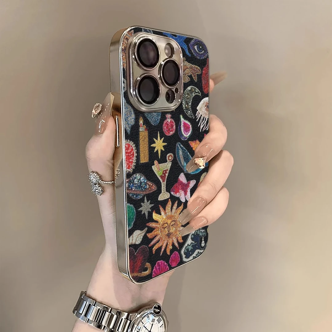 复古刺绣适用苹果16promax手机壳新款15电镀14网红13羊皮12防摔11