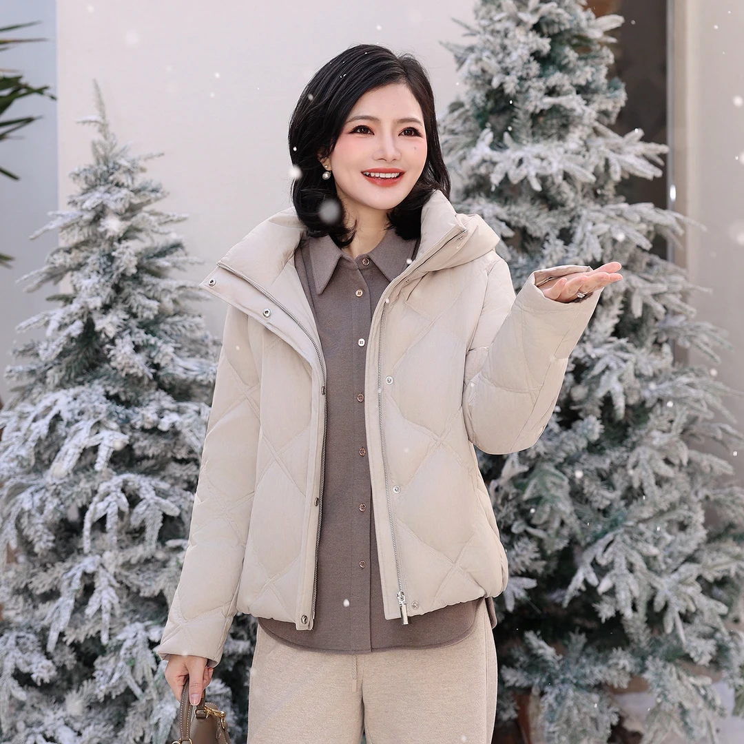 枫竺阿楠anan90白鸭绒连帽哑光菱格加厚羽绒服百搭女冬天防寒外套