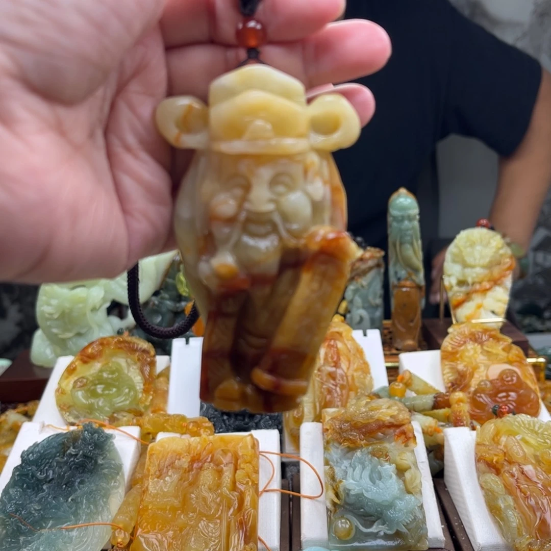 岫玉未镶嵌挂件手把