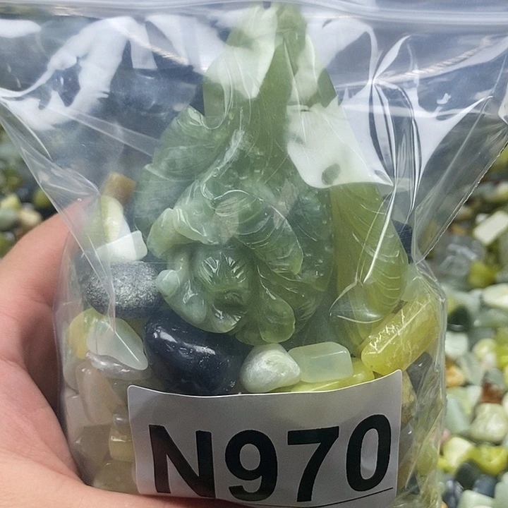 蛇纹石玉未镶嵌鱼缸石