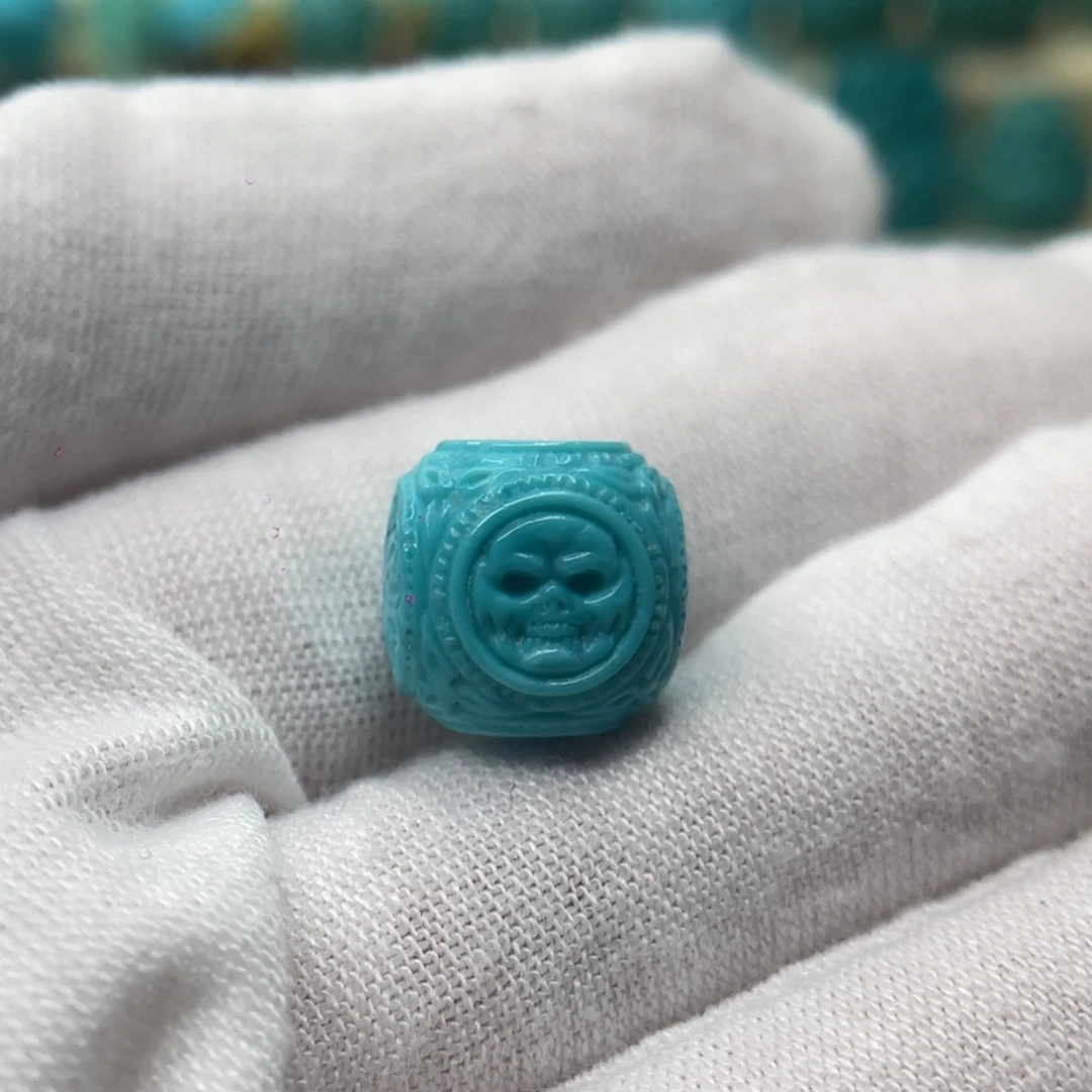 绿松石未镶嵌颈饰卡12