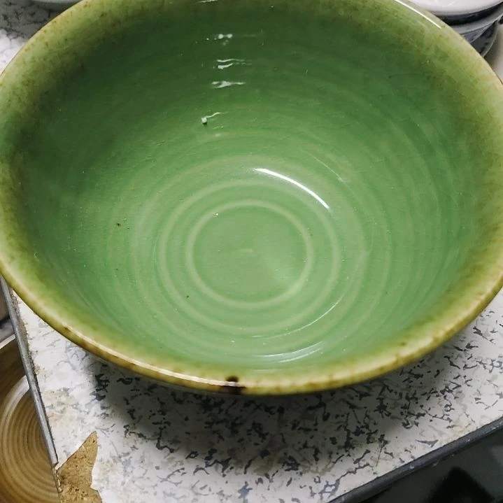 瓷片五厂，七厂，瓷器摆件，瓷片！都有微瑕疵。有冲线。