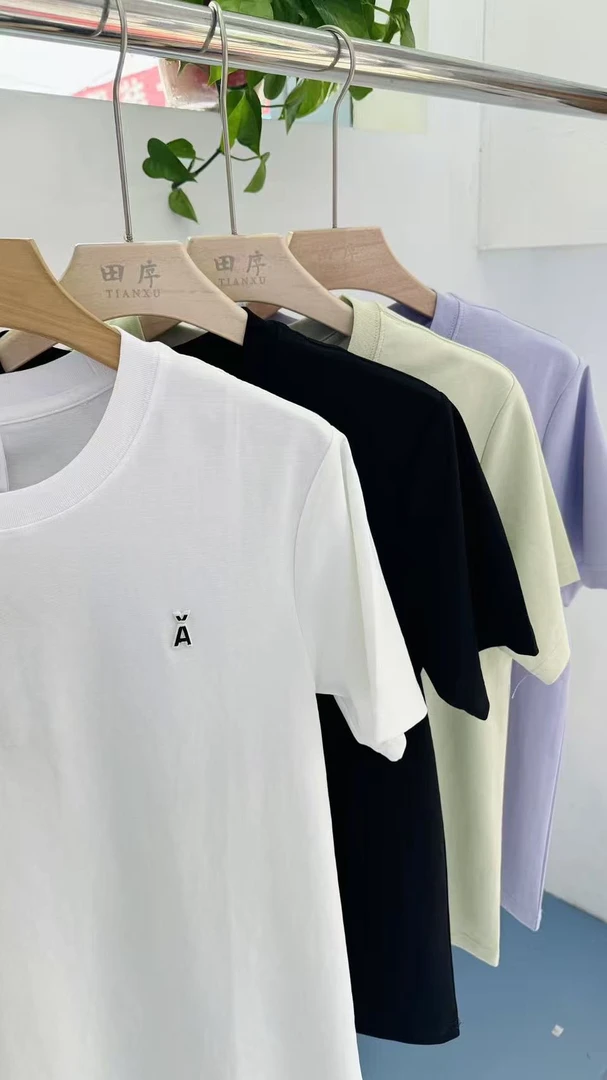 短袖夏季圆领日常T恤宽松打底衫简约男士半袖韩版